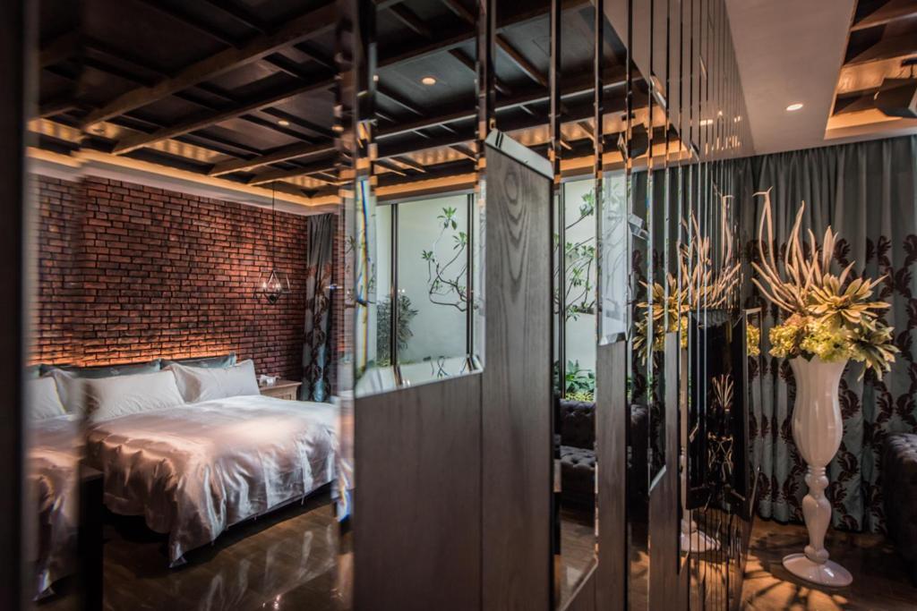 Green Palm Motel Yuanlin Extérieur photo