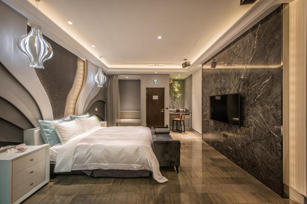Green Palm Motel Yuanlin Extérieur photo